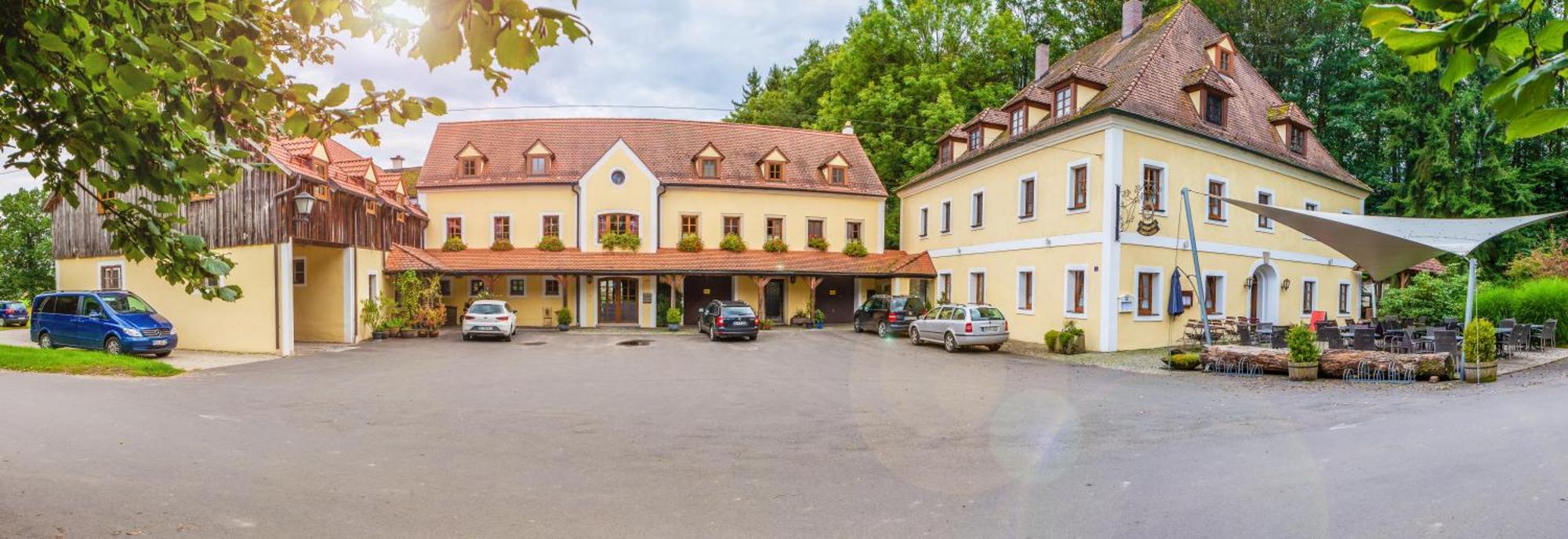 Landhotel Kahrmuehle Pressath Bagian luar foto