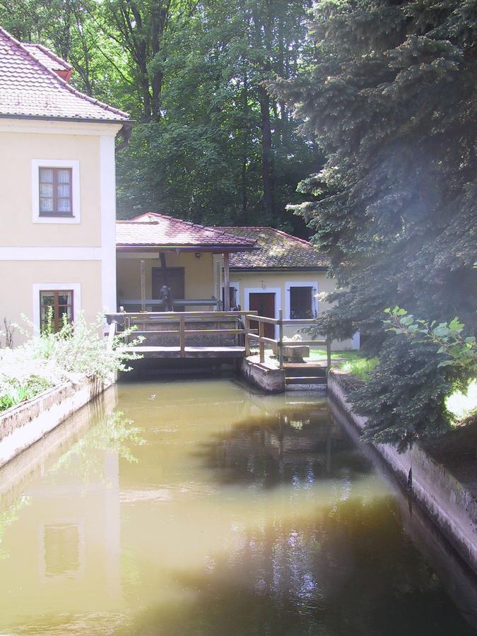 Landhotel Kahrmuehle Pressath Bagian luar foto