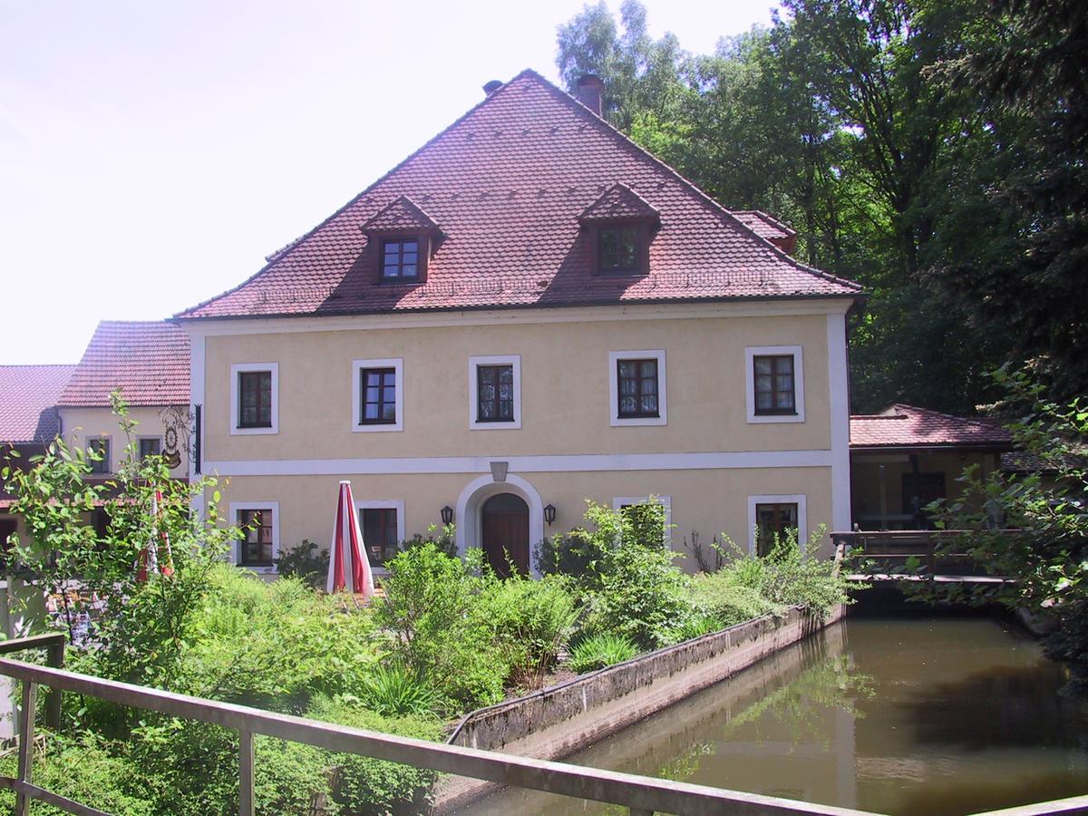 Landhotel Kahrmuehle Pressath Bagian luar foto